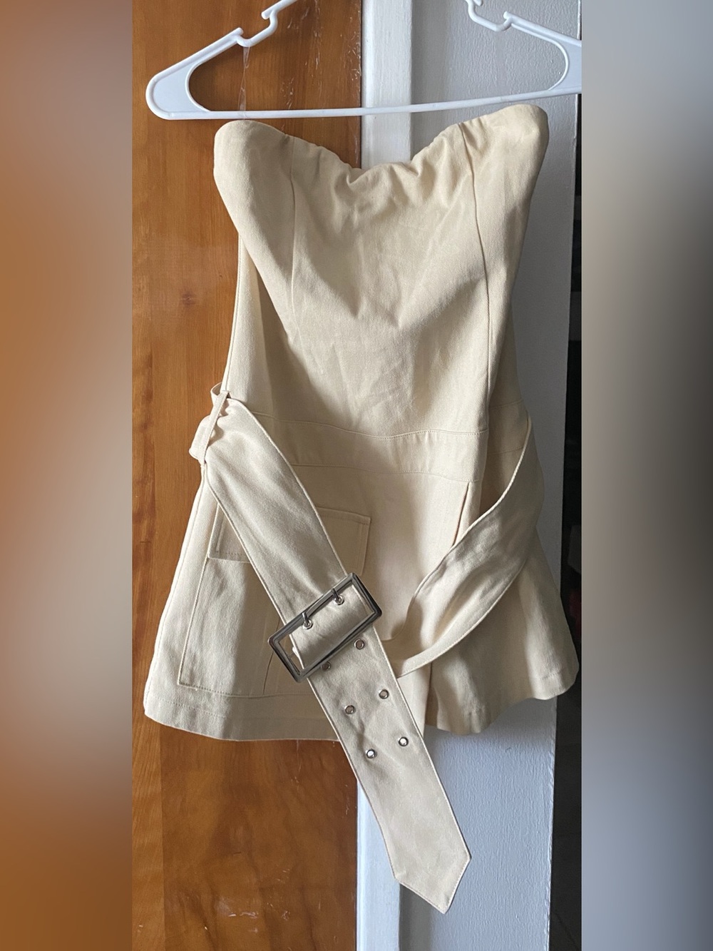 Peppermayo Cream Straples Dress with Wide Belt
Australian brand